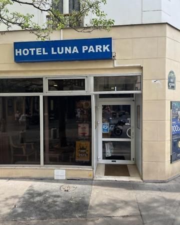 פריז Hotel Luna Park מראה חיצוני תמונה